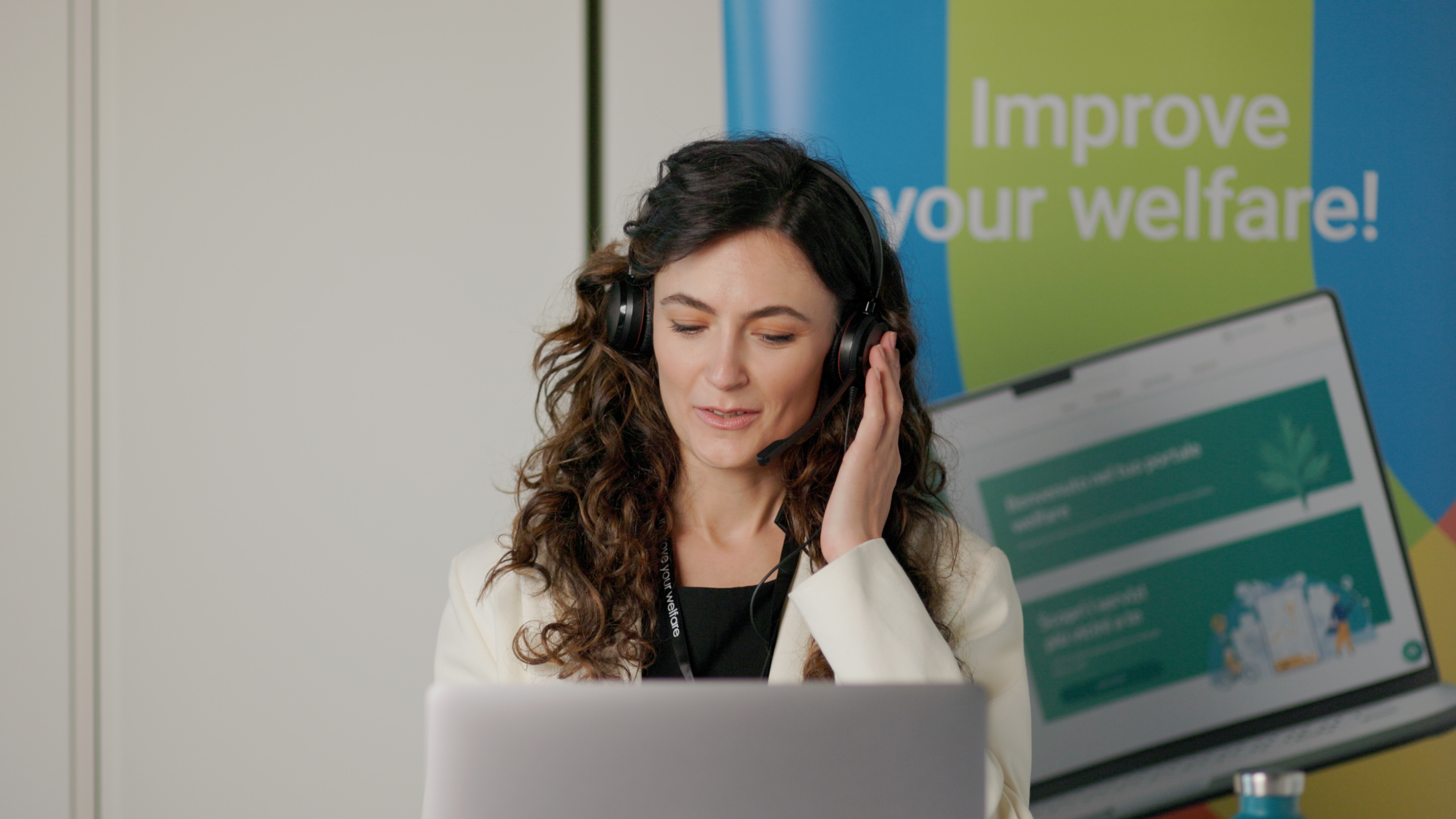 WB_frame collage_16-9_09